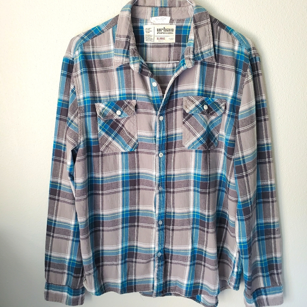 Urban Pipeline Button Down Flannel Plaid Shirt